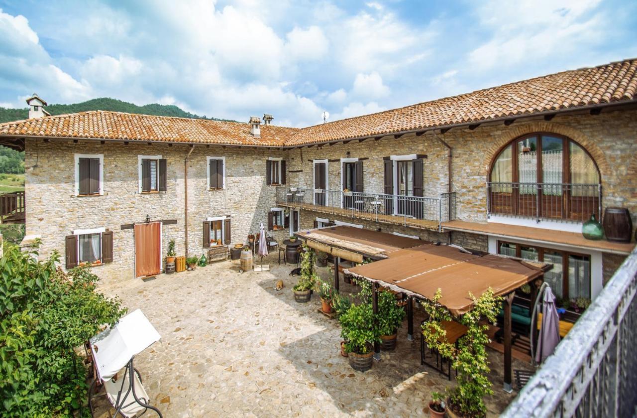 Agriturismo Tenuta San Giuseppe Cossano Belbo Exterior foto