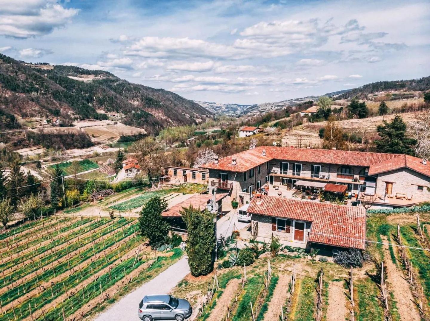 Agriturismo Tenuta San Giuseppe Cossano Belbo Exterior foto