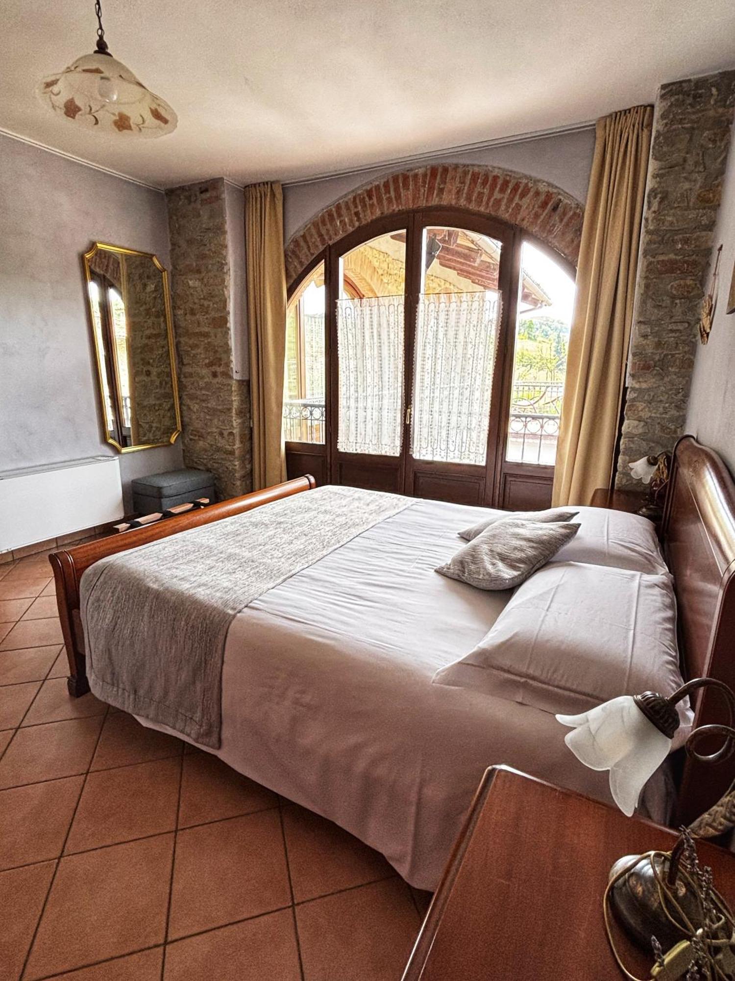 Agriturismo Tenuta San Giuseppe Cossano Belbo Exterior foto