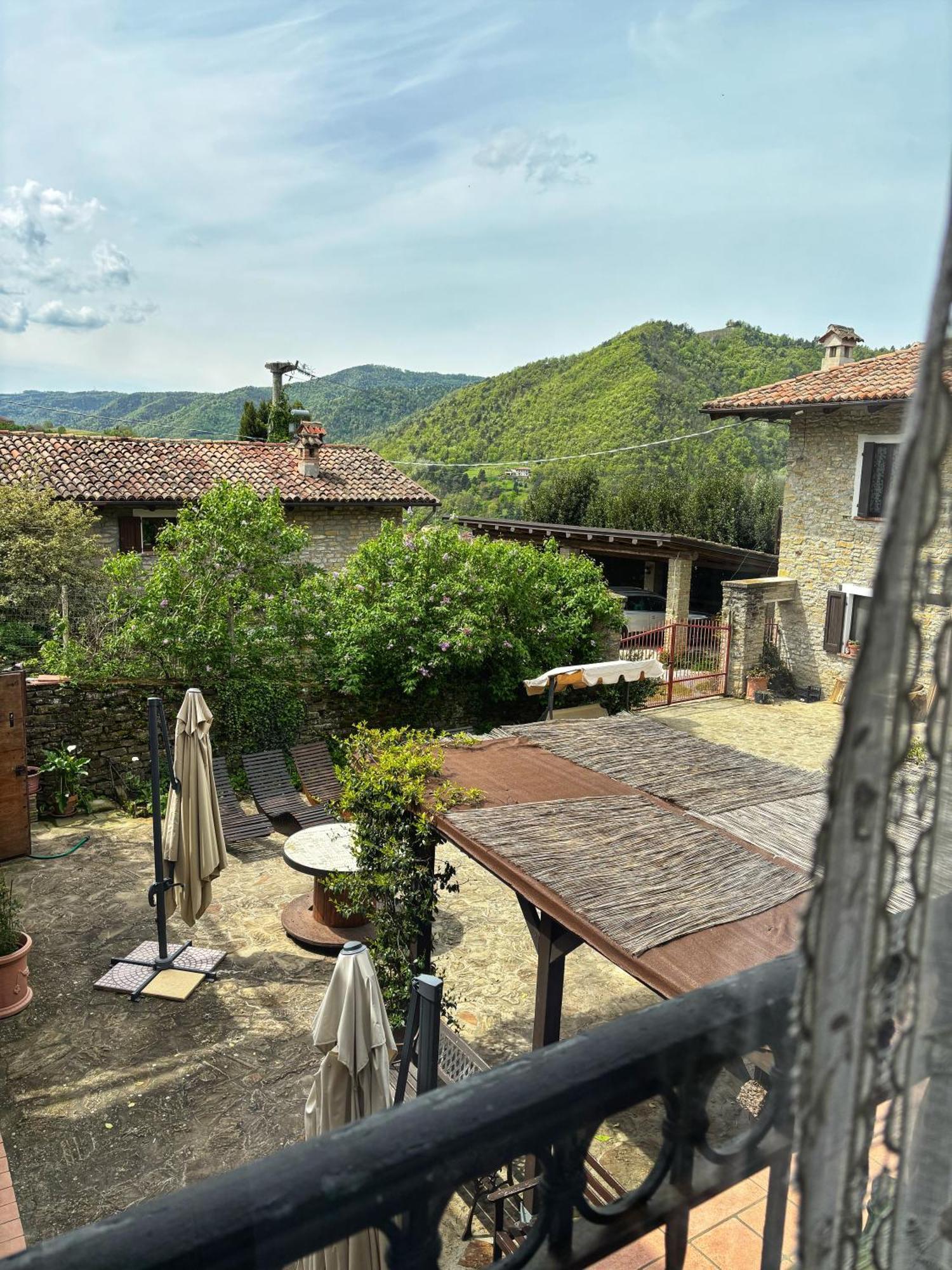 Agriturismo Tenuta San Giuseppe Cossano Belbo Exterior foto